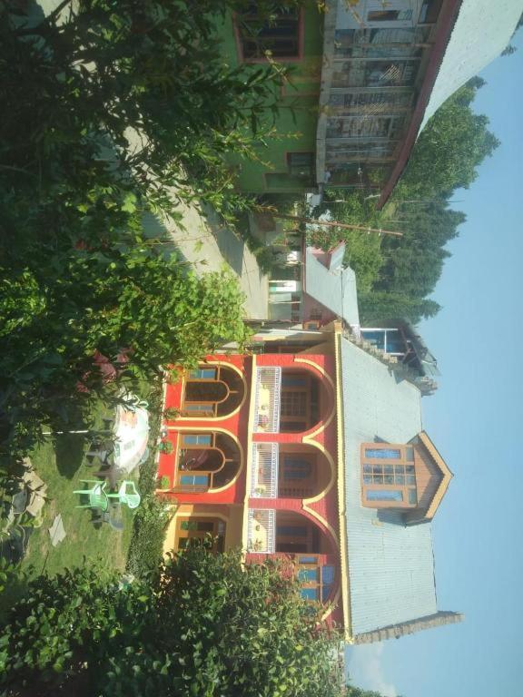 Wani Guest House غولمارغ المظهر الخارجي الصورة