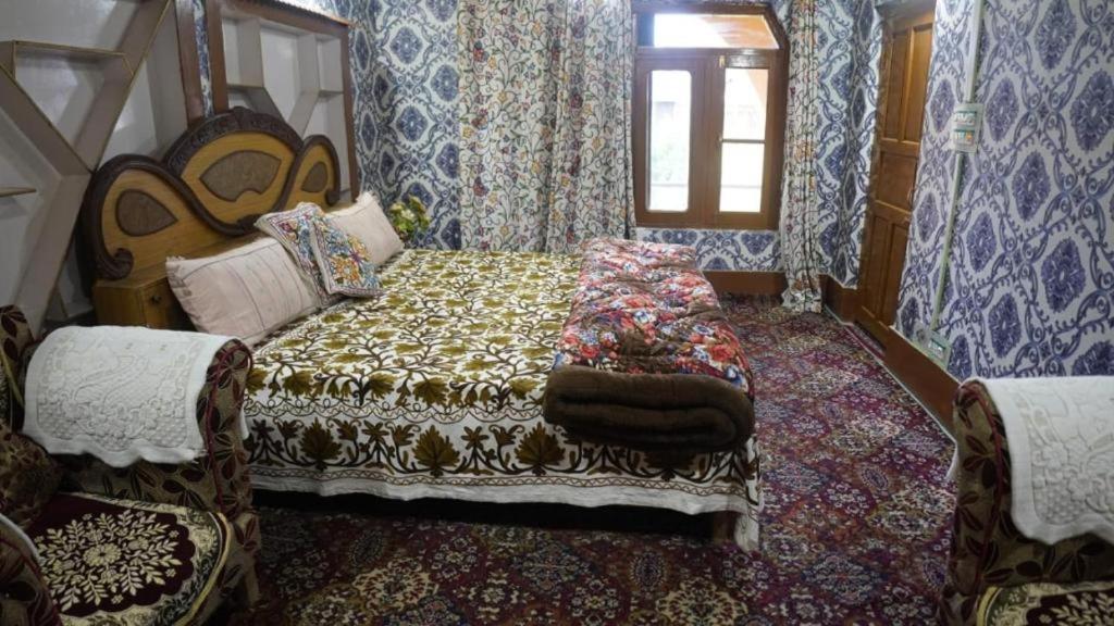 Wani Guest House غولمارغ المظهر الخارجي الصورة